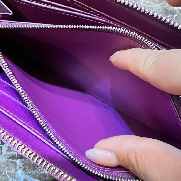 SOLD Louis Vuitton Vernis long zippy wallet - Picture 11 of 15